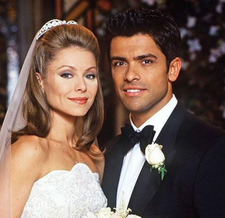 Kelly Rippa And Mark Consuelos