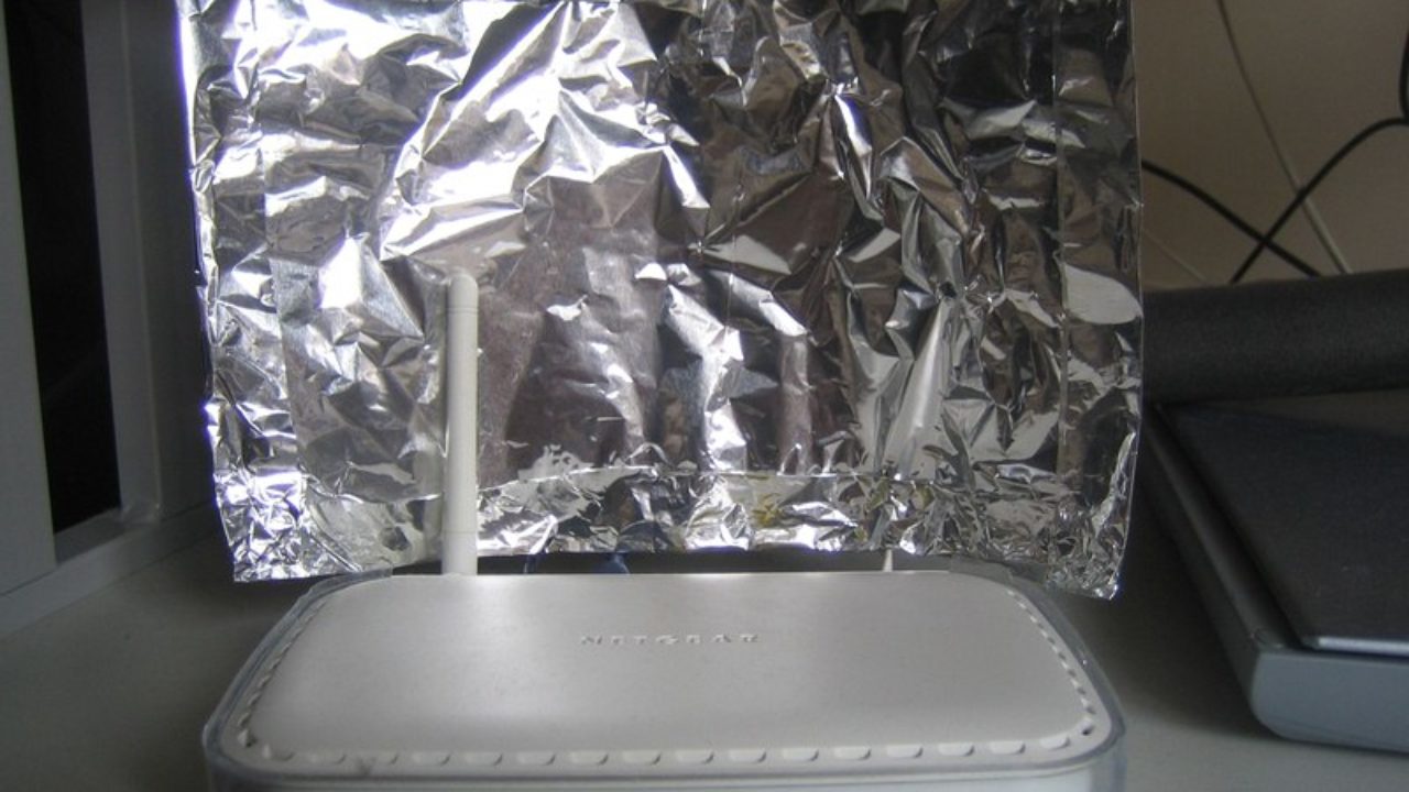 These Are All The Different Ways Aluminum Foil Could Save Your Life