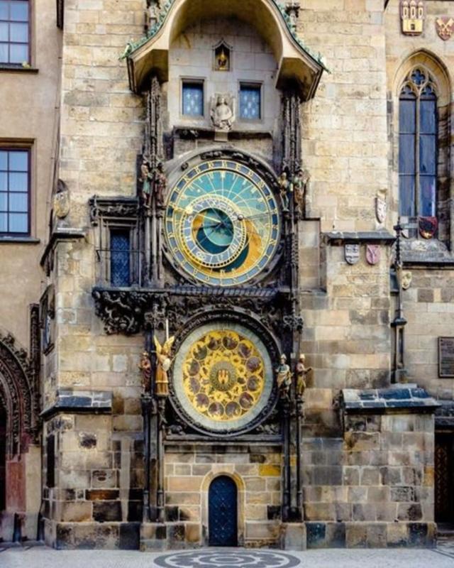 World’s Oldest Astronomical Clock