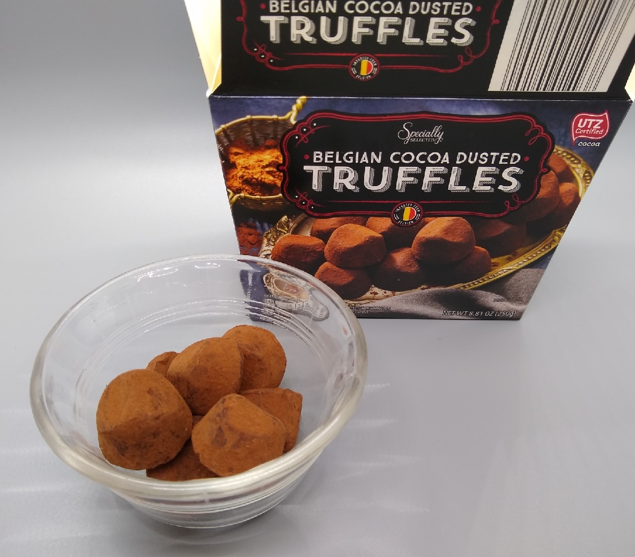 Belgian Cocoa Dusted Truffles